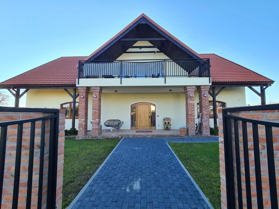 Czar Mamry Apartamenty Węgorzewo Extérieur photo